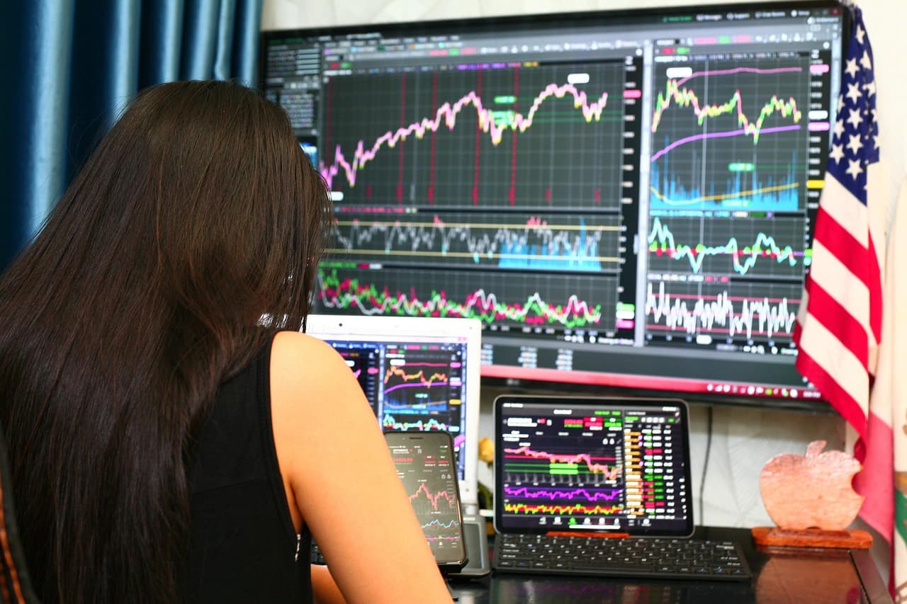 Hyperscale Reduce sus Posiciones en Bitcoin, Sigue con $61M en Stack