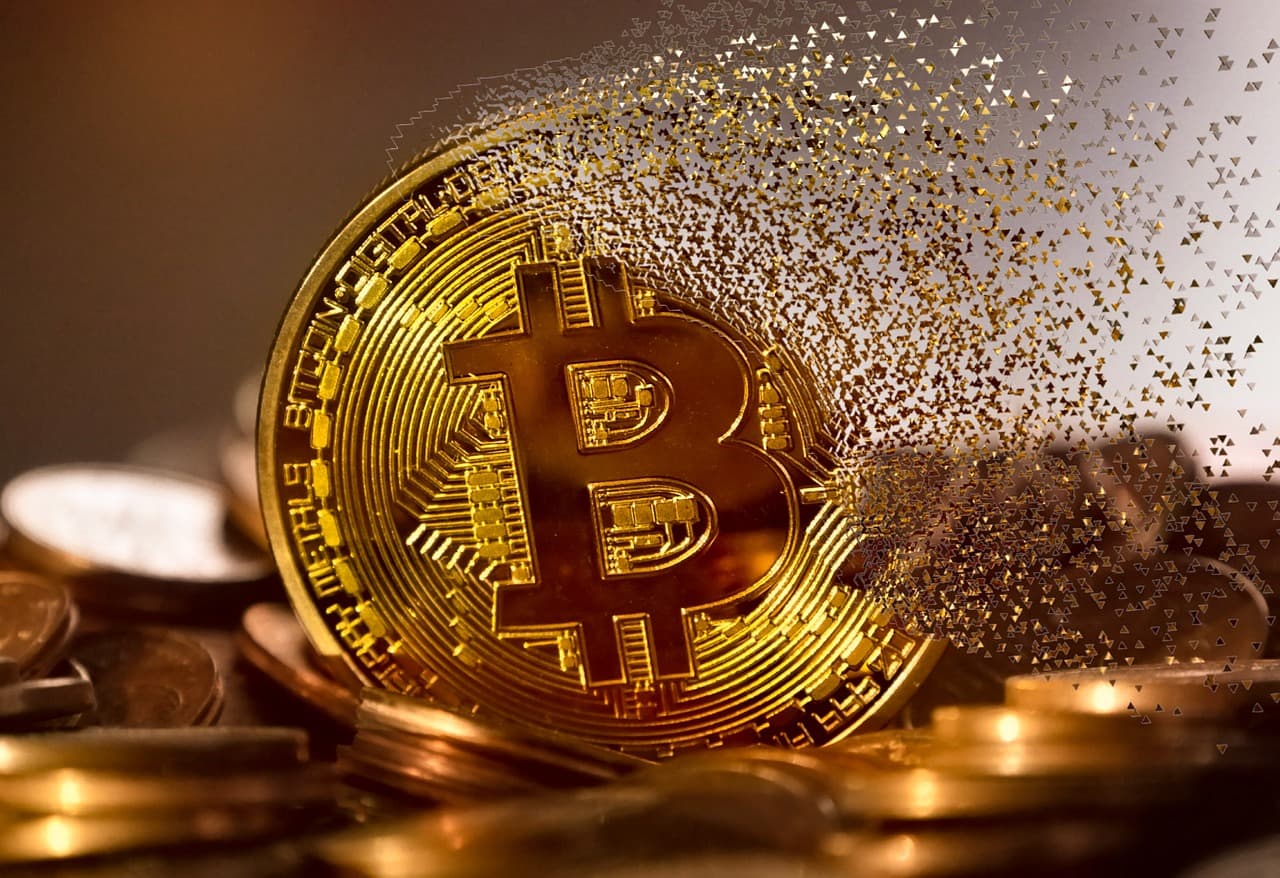 Ataques de EE. UU. a Irán no inmutan a Bitcoin, que se encamina a su mejor mes desde noviembre de 2024