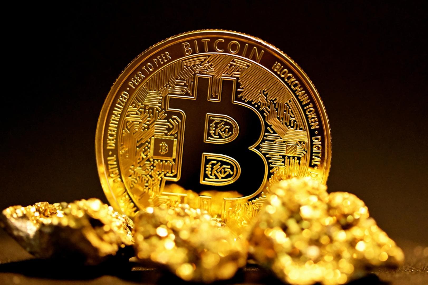 Los fondos de Bitcoin reciben $933 millones mientras los ETFs de cripto alcanzan su mayor AUM desde febrero