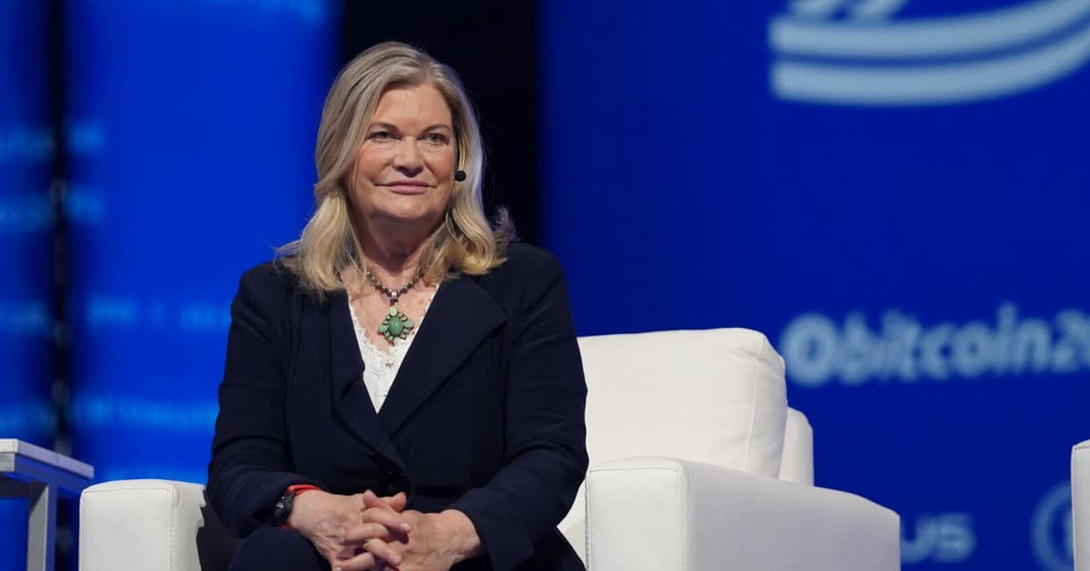 El senador de Bitcoin Cynthia Lummis ataca a los demócratas por retrasar la Clarity Act de criptomonedas
