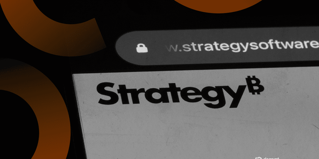 Estratega vende $216 millones de Bitcoin para dividendos bajo 'Programa de Monetización del BTC'