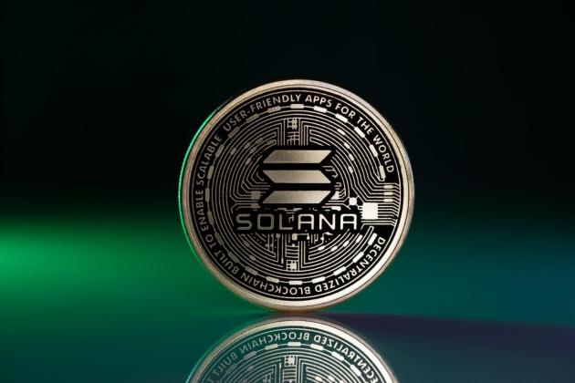 El Precio de Solana Sigue Bajo Presión Con 1.4 Millones de Tokens Dirigiéndose a Exchanges