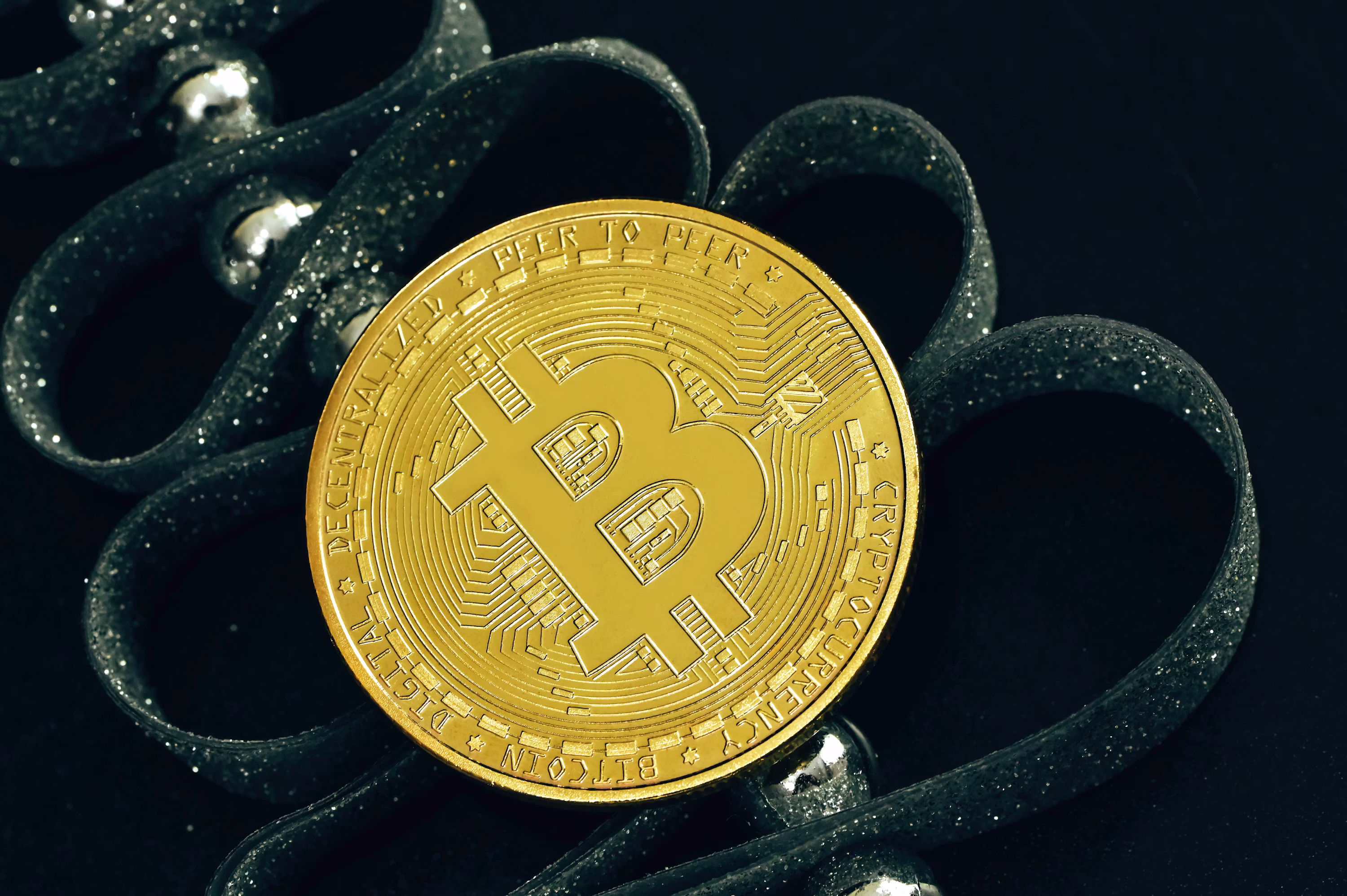 El Hype del ETF de Bitcoin Alcanza su Techo, Emerge Riesgo de Fuerte Caída: Analista