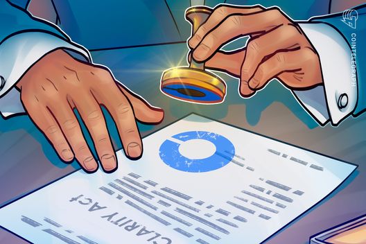 El CEO de Coinbase respalda el impulso de la Secretaria del Tesoro de EE.UU. para aprobar la Ley CLARITY