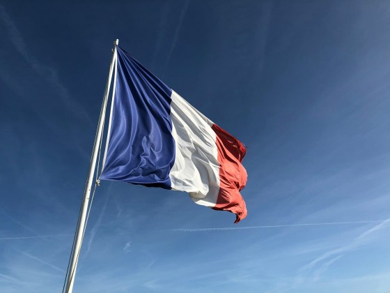 Las Autoridades Francesas Implementarán Nuevas Medidas de Protección Ante el Aumento de Ataques 'Wrench' en Cripto