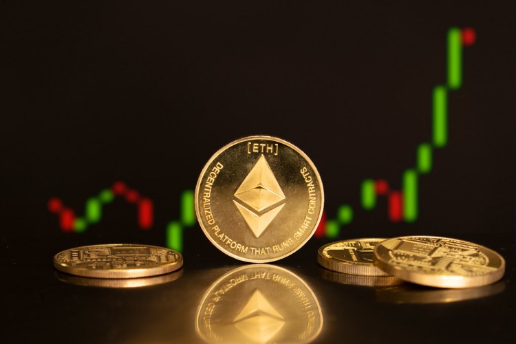 Ethereum Supera una Resistencia Mayor - Los Alcistas Apuntan a un Retorno a $2,900