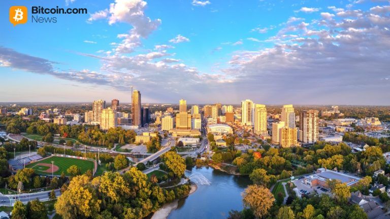 Versabank Agrega Funcionalidad de Cambio de Divisas a Depósitos Tokenizados de Real Bank