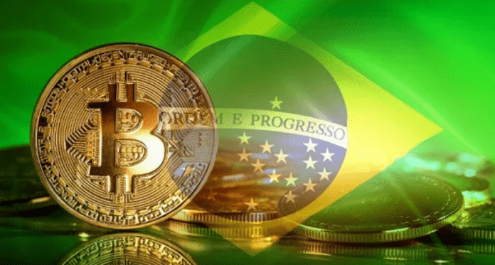 Imagen de la bandera de Brasil con un Bitcoin